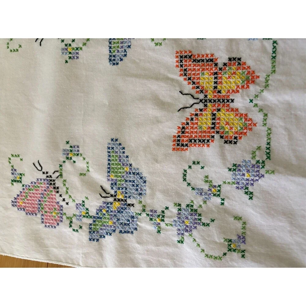 Vintage Cross Stitch Butterfly Table Runner Floral Embroidery White Linen
